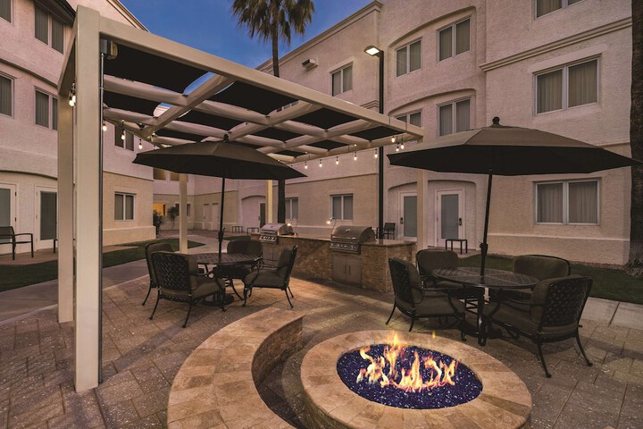 Hotel 2 of 35