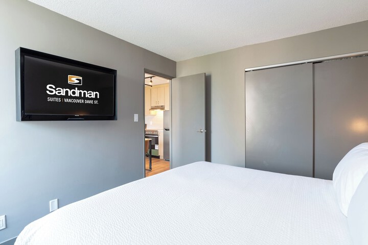Room 19 of 47