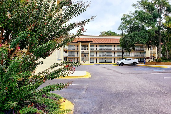 Hotel 12 of 62