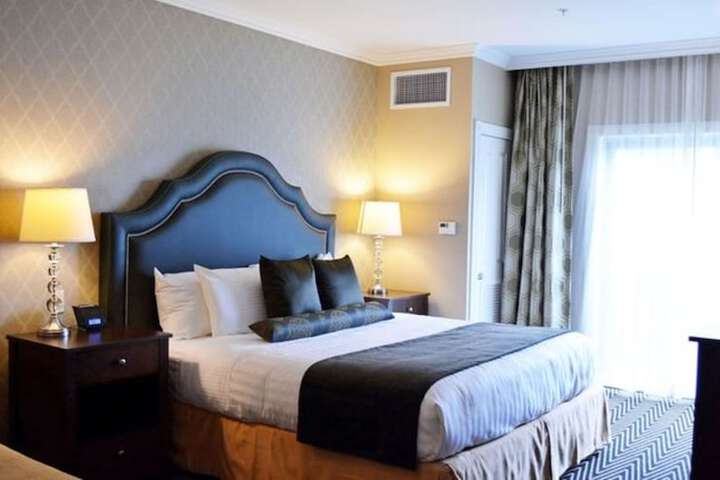 Majestic Inn & Spa