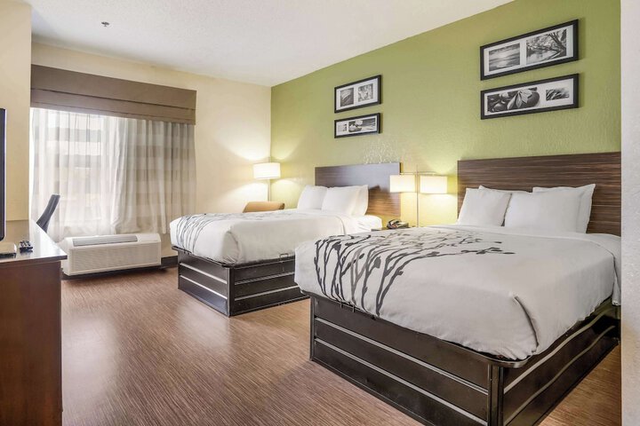 Sleep Inn & Suites Jacksonville near Camp Lejeune