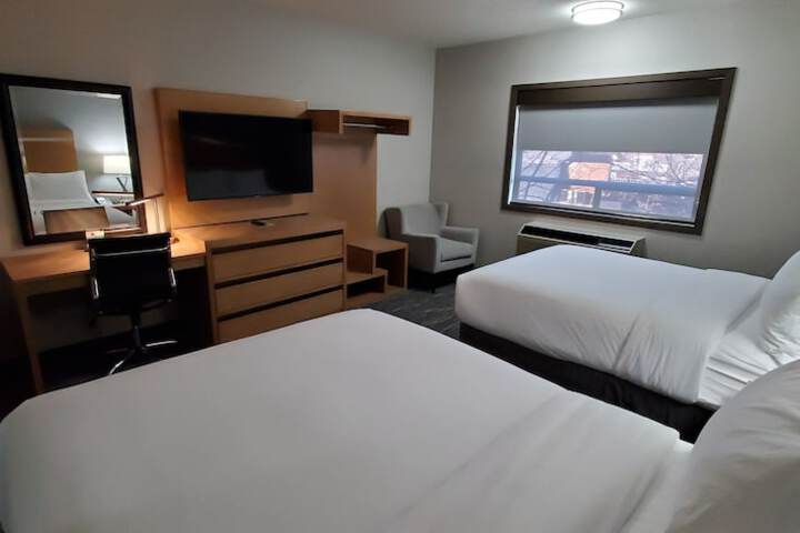 Room 40 of 88