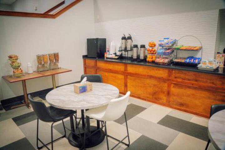 Executive Inn