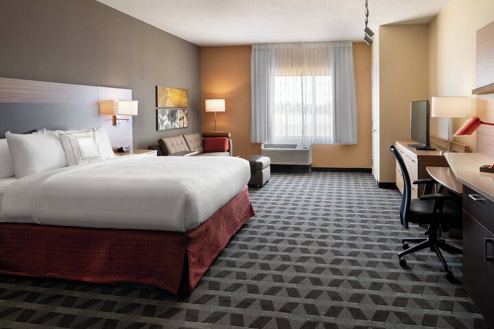 Room 21 of 31