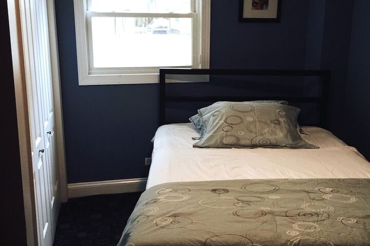 Room 66 of 114