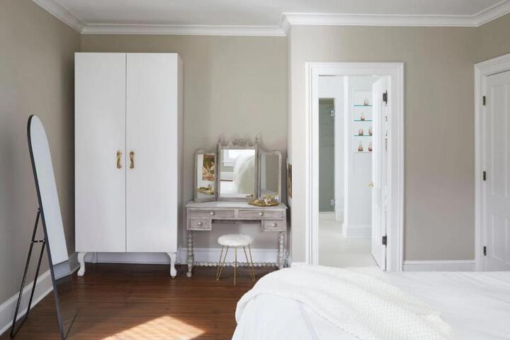 The Kent Collection - The Victorian