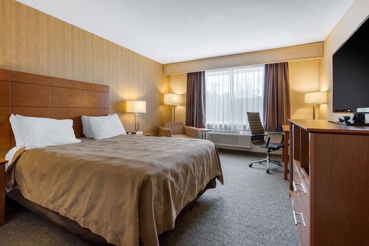 Room 12 of 26