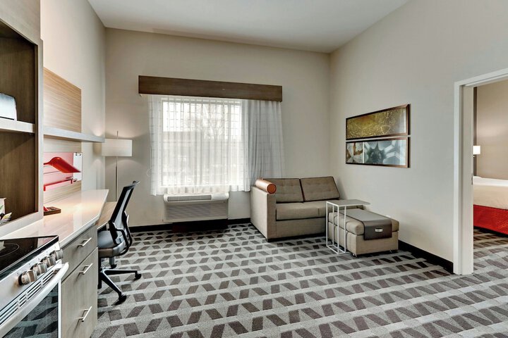 Room 30 of 63