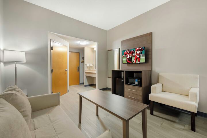 Red Roof Inn & Suites Philadelphia - Bellmawr