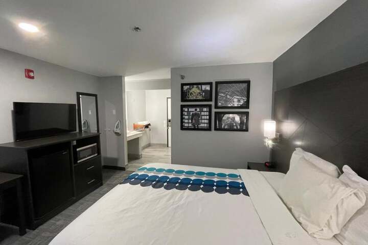 Room 39 of 50