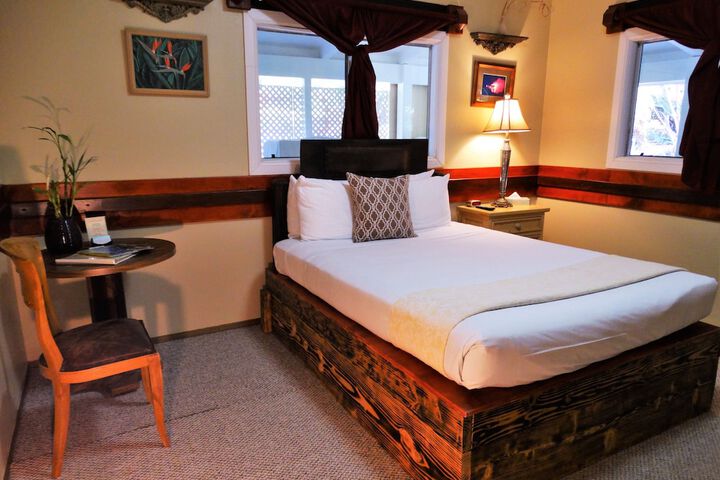 Lokahi Lodge