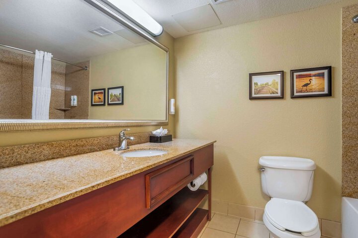 Room 13 of 45