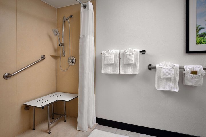 Room 20 of 62