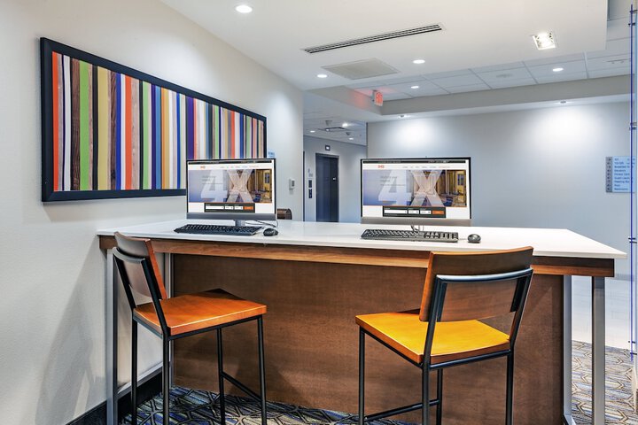 Holiday Inn Express & Suites Tulsa Northeast - Owasso by IHG