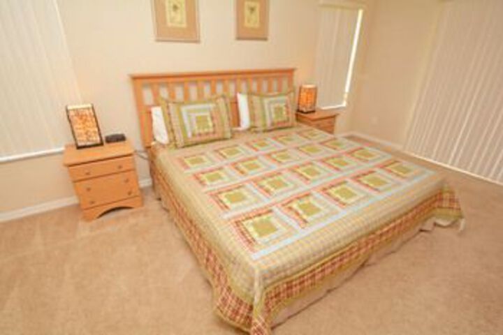 Orlando Sweet Vacation Home 4 Br Villa by RedAwning
