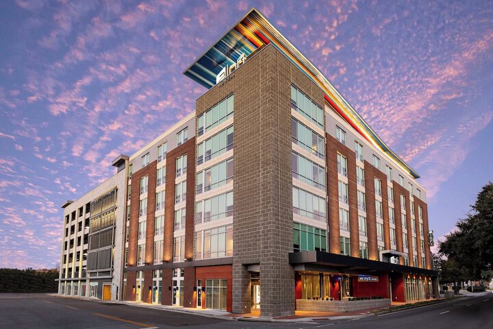 Aloft by Marriott Savannah Downtown Historic District
