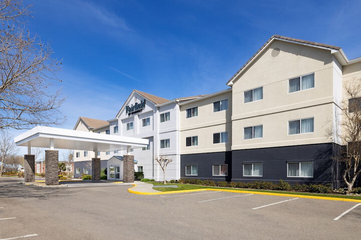 Hotel 3 of 25