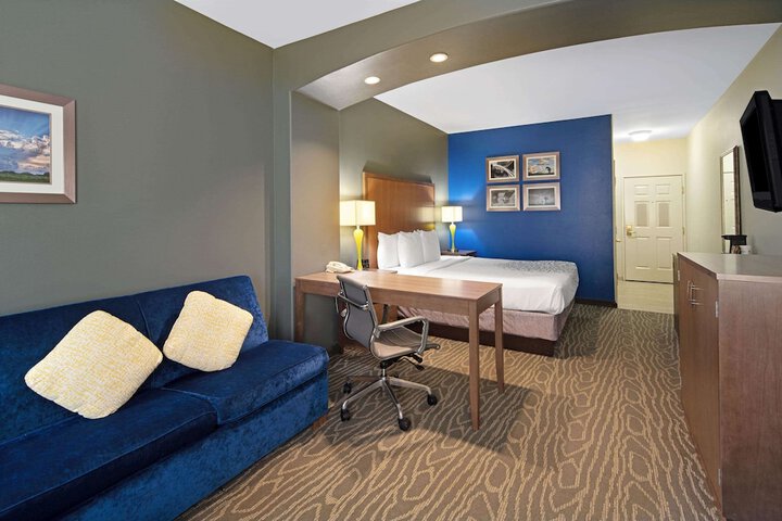 Room 19 of 50