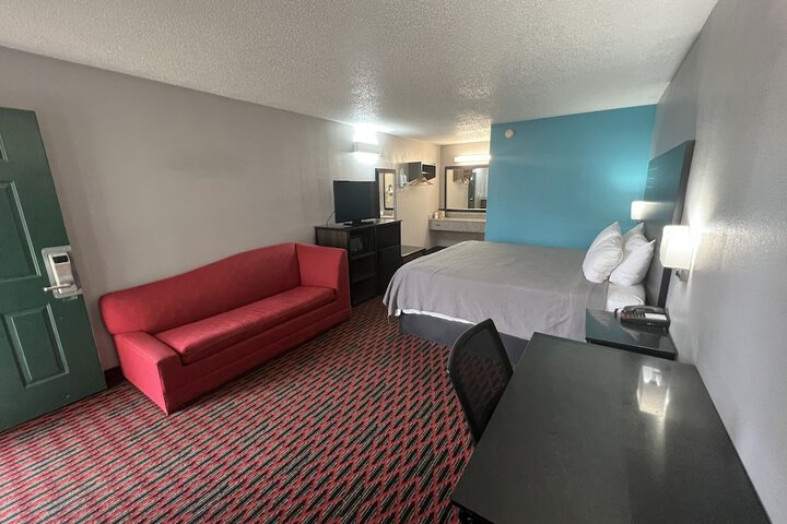Room 14 of 20