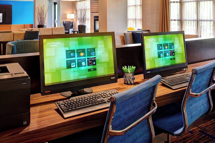 Courtyard by Marriott Cincinnati-Covington