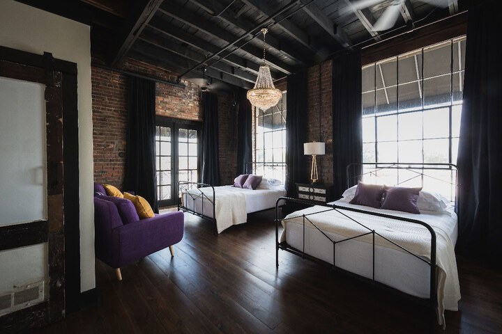 GunRunner Boutique Hotel