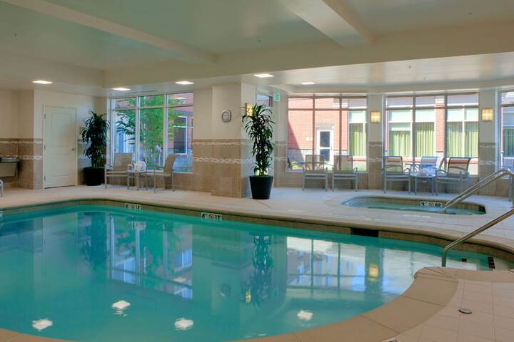 Pool 4 of 25