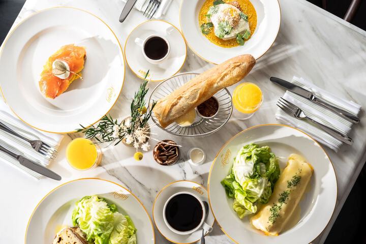 Breakfast/Coffee Service 71 of 93