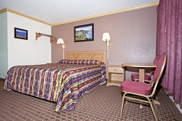 Room 5 of 56