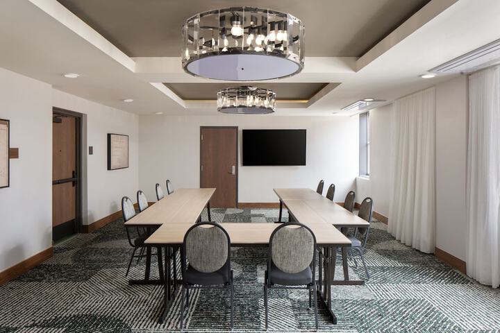 Hotel Forty Five Macon, a Tribute Portfolio Hotel