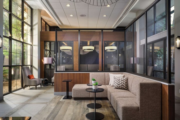 Embassy Suites by Hilton Tucson East