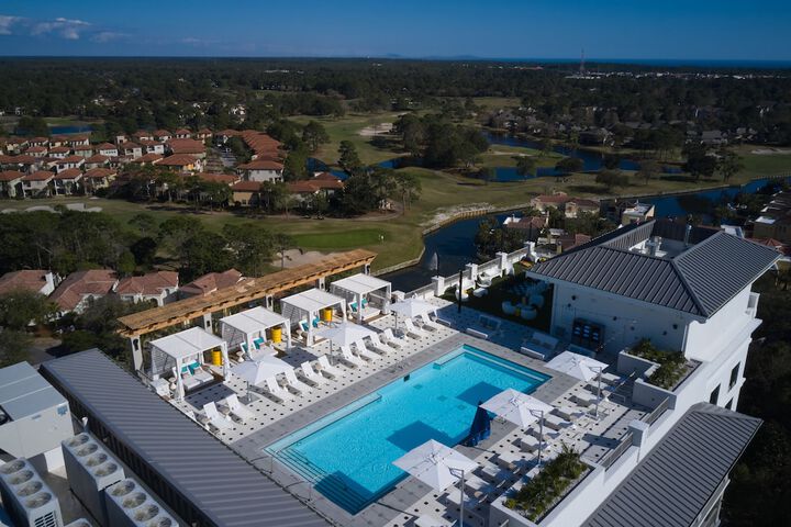 Hotel Effie Sandestin Autograph Collection