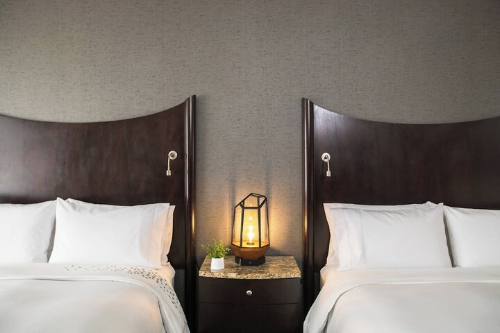 Renaissance Raleigh North Hills Hotel