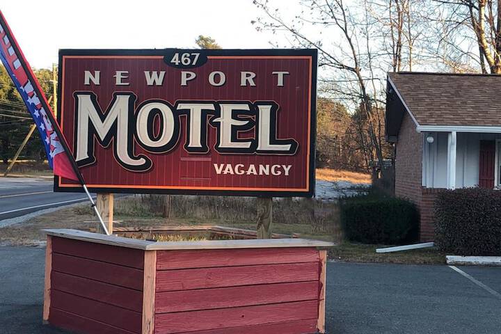 Newport Motel