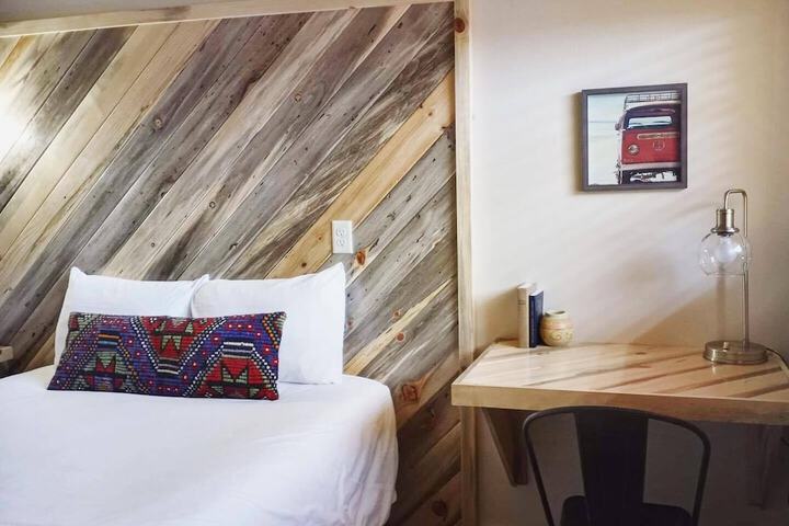 Horseshoe Bend Motel