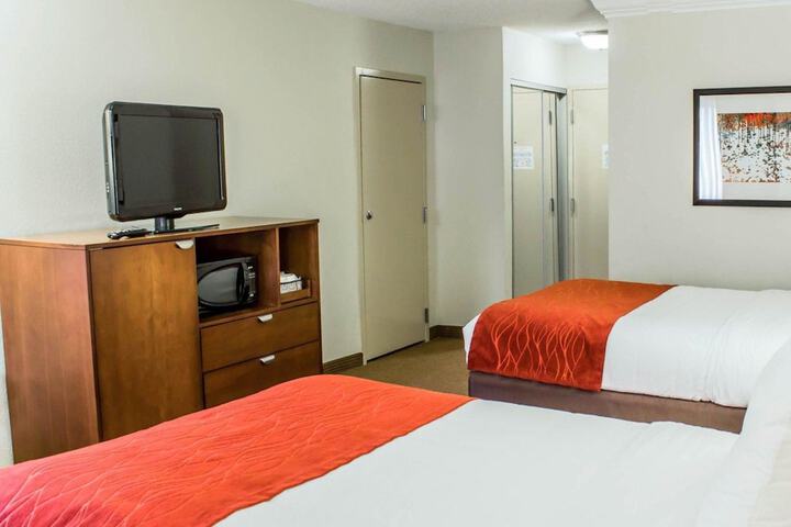Comfort Inn Fayetteville near Fort Bragg