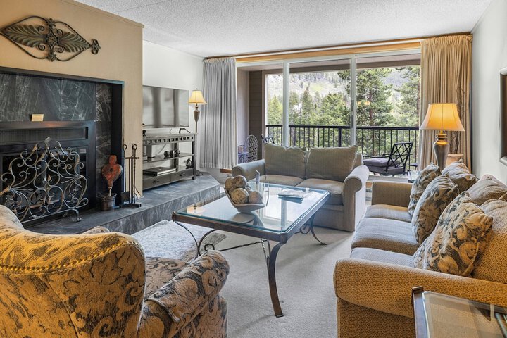 Evergreen Condominiums by Vail Resorts