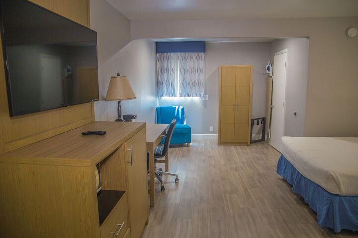 Room 15 of 51