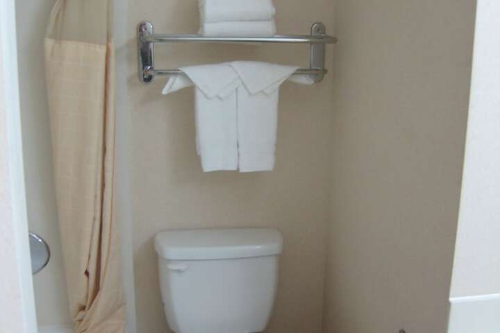 Room 34 of 44