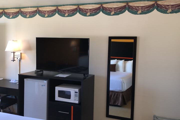 Room 22 of 40