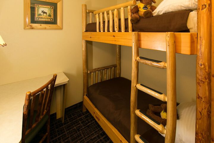 Tundra Lodge