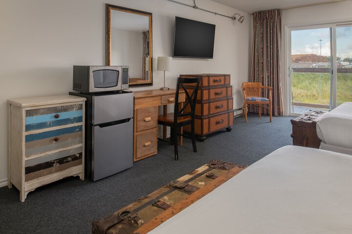 Astoria Riverwalk Inn