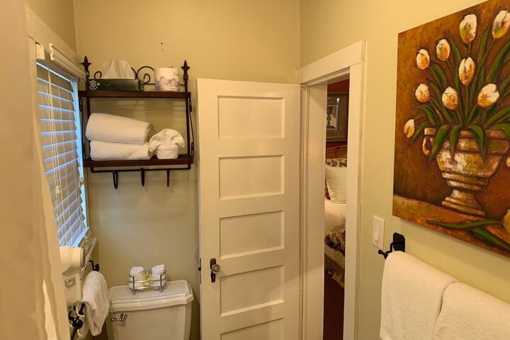 Room 42 of 96