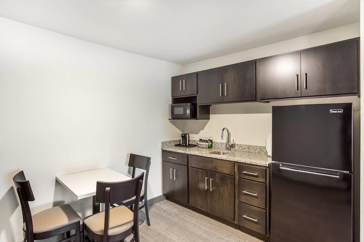 MainStay Suites Logan Ohio-Hocking Hills