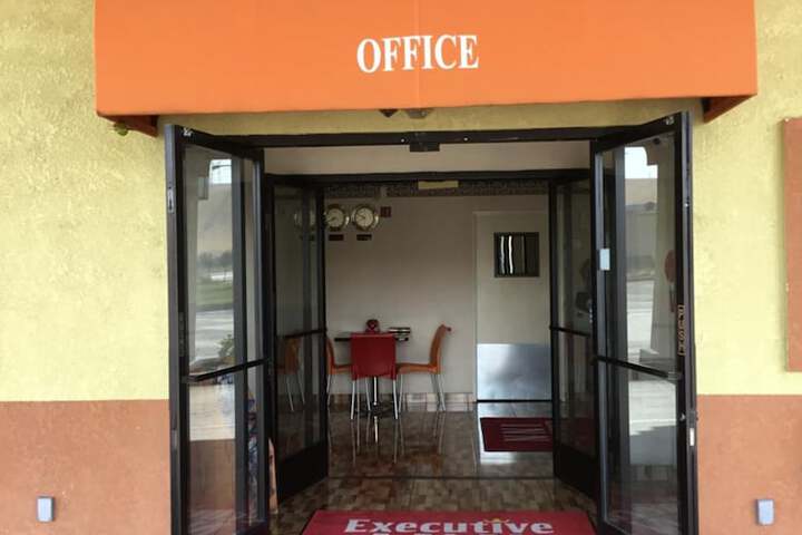 Executive Inn