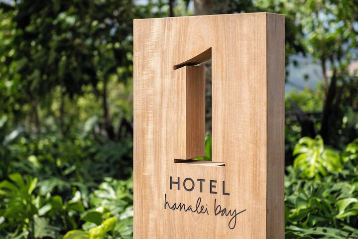 1 Hotel Hanalei Bay