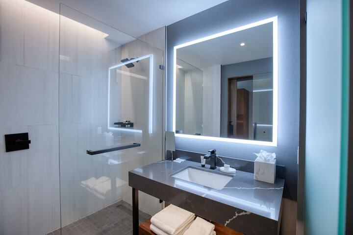 The Glenmark Glendale, a Tribute Portfolio Hotel
