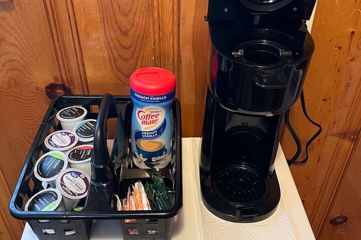 Breakfast/Coffee Service 197 of 236