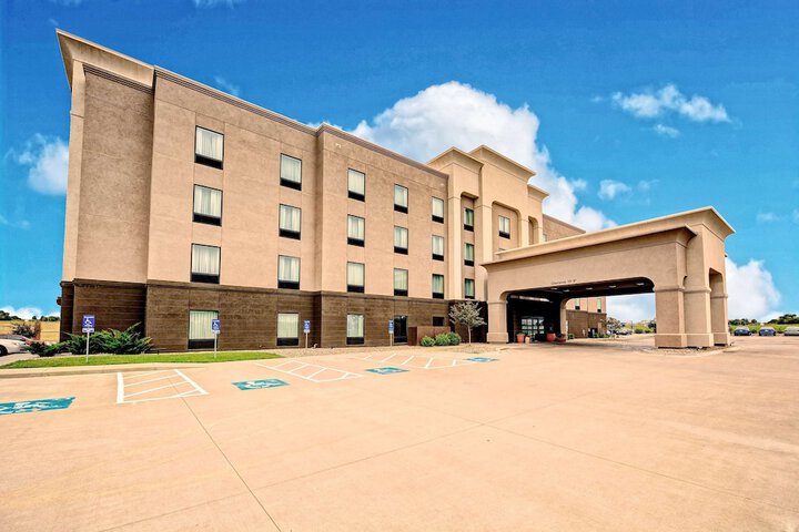 Hotel 2 of 41