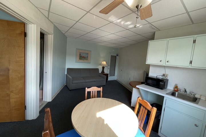 Room 28 of 56