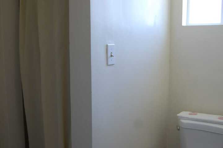 Room 42 of 46